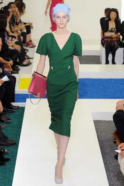 Look 22